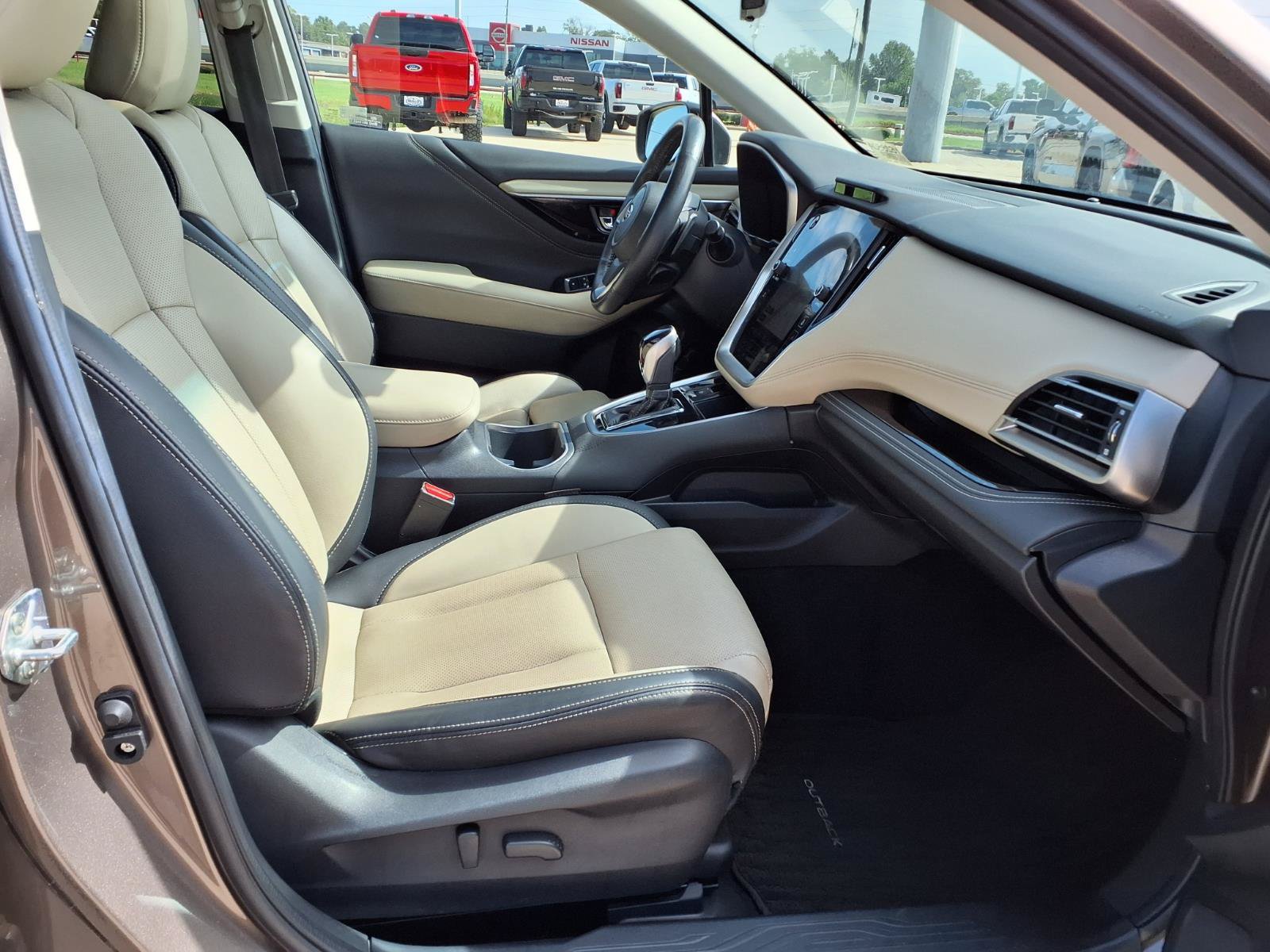 Used 2021 Subaru Outback Limited w/ Popular Package #2 AWD/4WD image 19