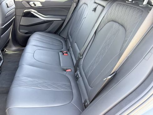 Used 2024 BMW X5 M60i AWD/4WD image 18