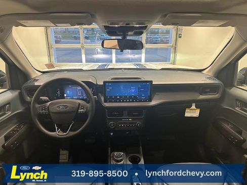 New 2025 Ford Maverick Lariat w/ Black Appearance Package AWD/4WD image 9