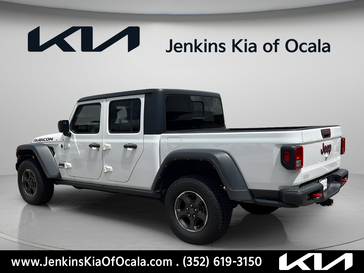 Used 2022 Jeep Gladiator Rubicon w/ Cold Weather Group AWD/4WD image 5