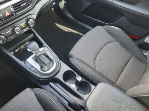 Used 2024 Kia Forte LXS image 16