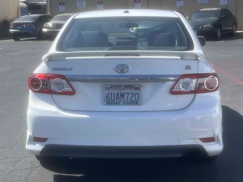 Used 2012 Toyota Corolla S FWD image 4