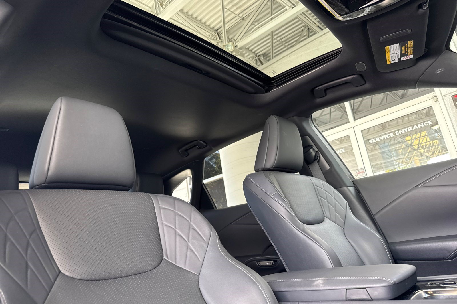 Certified 2025 Lexus RX 350 FWD w/ Technology Package image 21