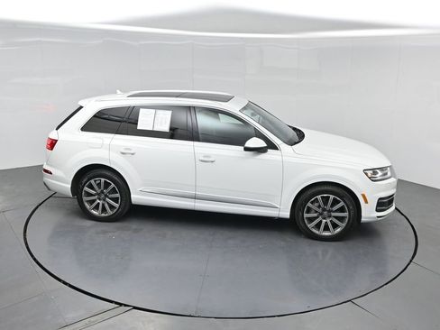 Used 2018 Audi Q7 3.0T Premium Plus w/ Premium Plus Package AWD/4WD image 41