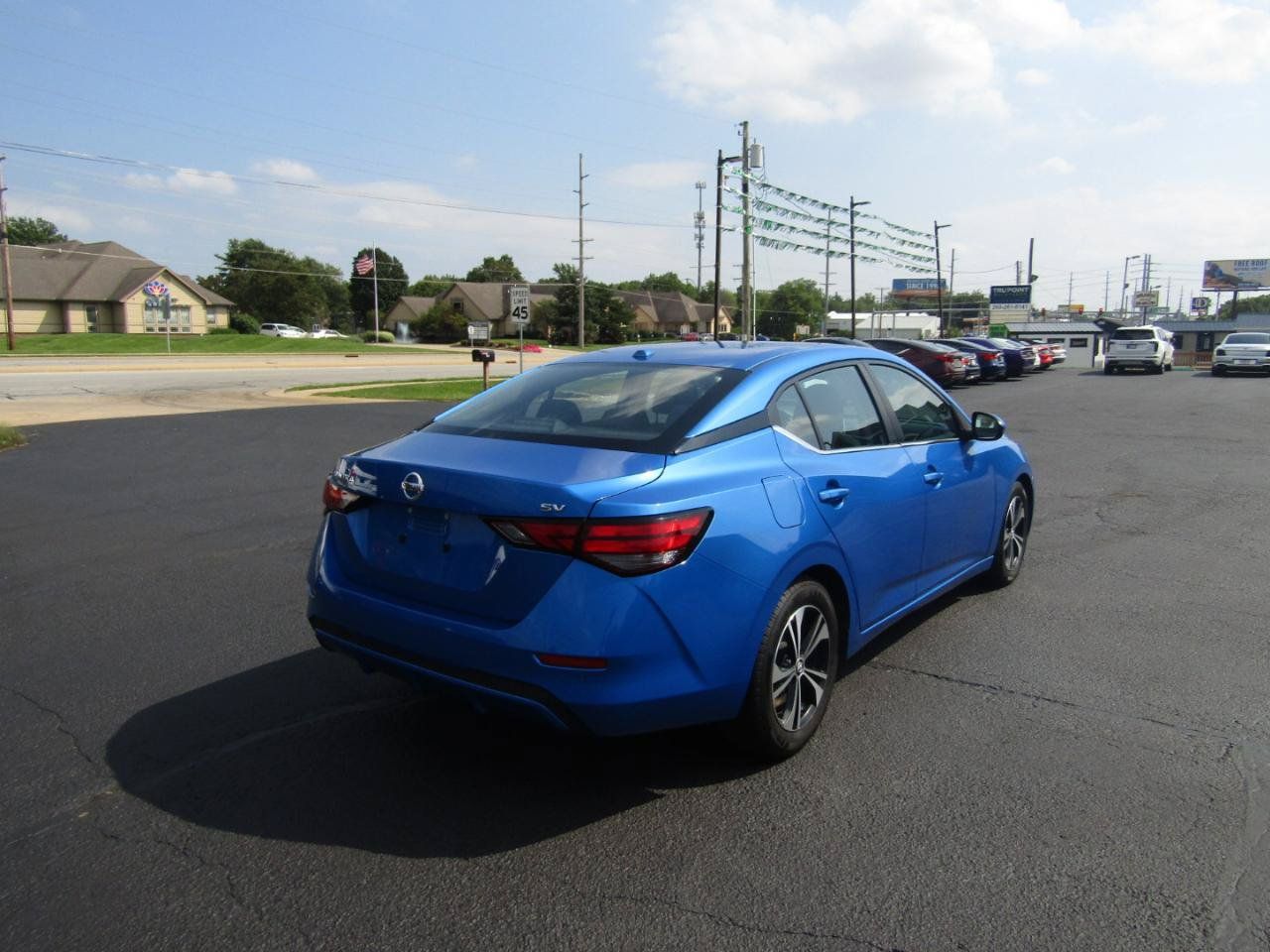 Used 2022 Nissan Sentra SV w/ Trunk Package FWD image 8