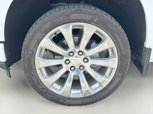 Used 2021 Chevrolet Silverado 1500 High Country AWD/4WD image 14