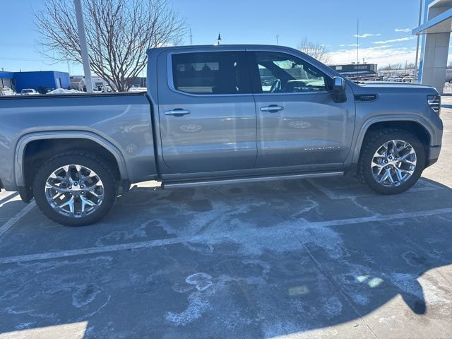 Used 2025 GMC Sierra 1500 Denali Ultimate AWD/4WD image 8