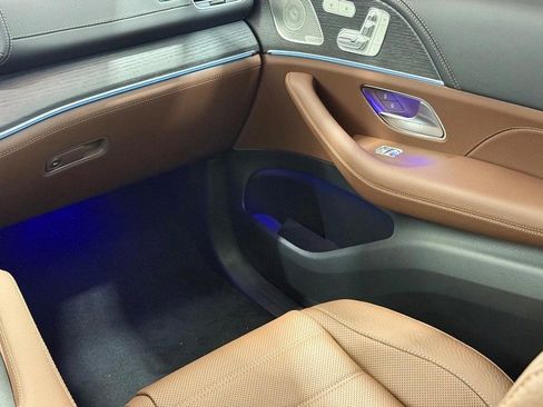 New 2026 Mercedes-Benz GLE 450 4MATIC image 9