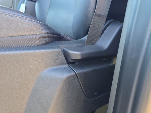 New 2025 Ford Transit 250 148 Medium Roof w/ Load Area Protection Package image 16