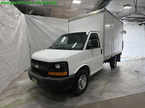 Used 2016 Chevrolet Express 3500 RWD image 1