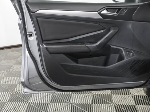 Certified 2023 Volkswagen Jetta S FWD image 31