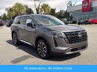 New 2026 Nissan Pathfinder Platinum w/ Cargo Package FWD video 1