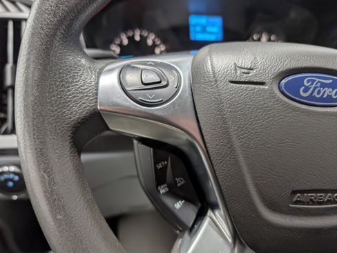 Used 2018 Ford Transit 350 XLT image 23