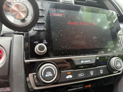 Used 2020 Honda Civic Sport image 17