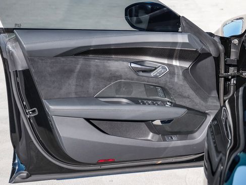 Used 2025 Audi RS e-tron GT performance w/ 21" Wheel Package image 31