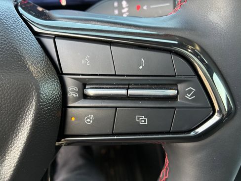 Used 2024 Chevrolet Traverse RS w/ LPO, Floor Liner Package image 12