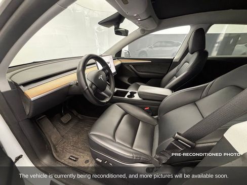 Used 2023 Tesla Model Y Long Range AWD/4WD image 11