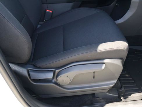 Used 2026 Hyundai Santa Fe SE FWD image 17