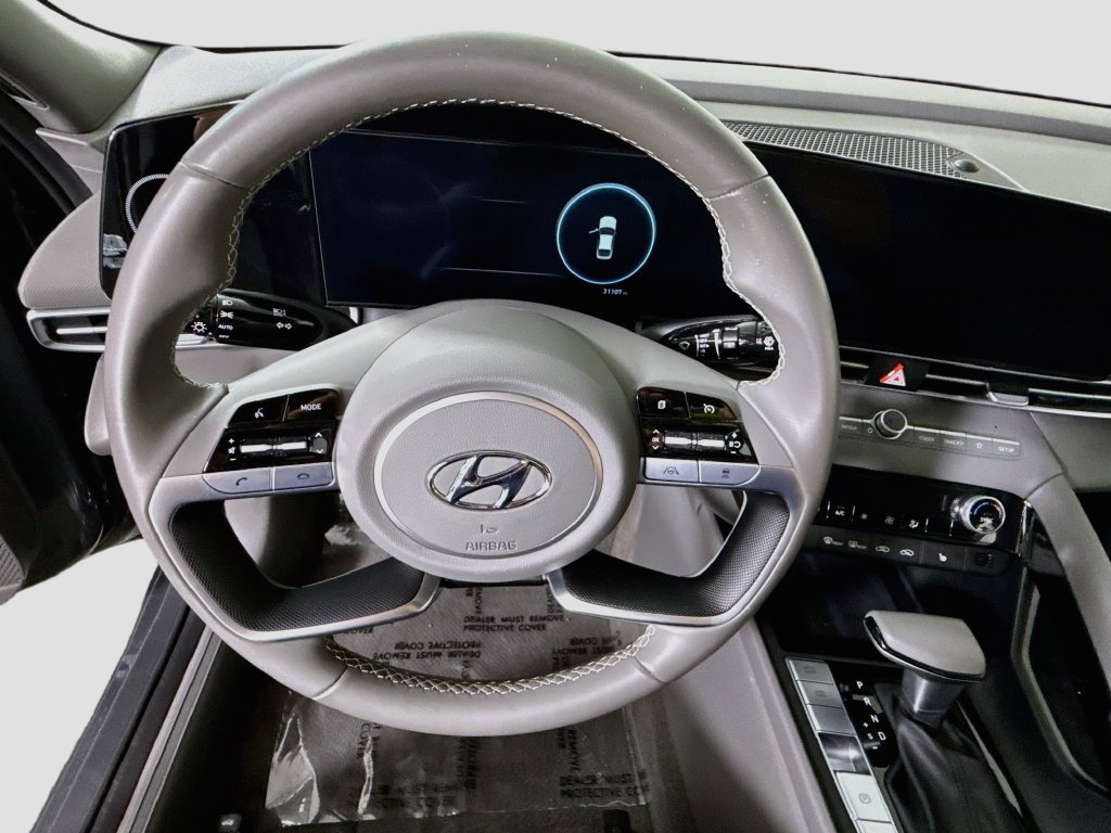 Certified 2023 Hyundai Elantra SEL w/ Convenience Package FWD image 21