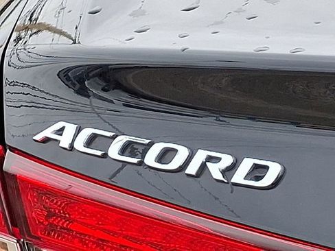 Used 2022 Honda Accord LX image 30