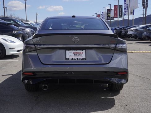New 2026 Nissan Sentra SR FWD image 5