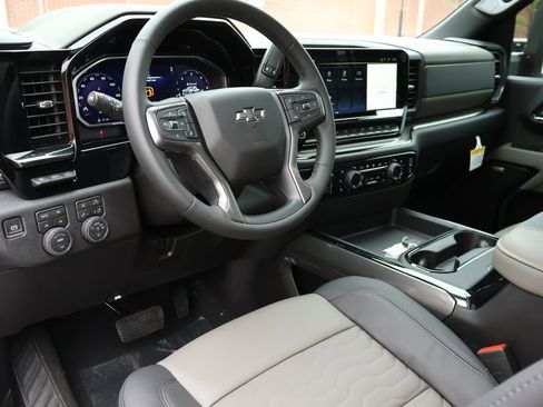 New 2026 Chevrolet Silverado 2500 ZR2 w/ LPO, Dark Essentials Package AWD/4WD image 2