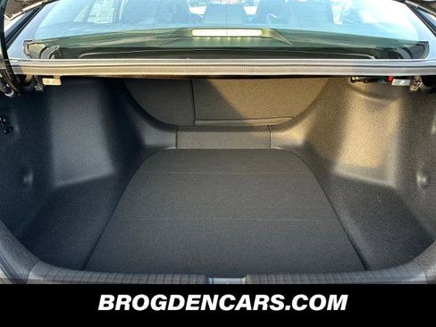 New 2025 Honda Accord Touring image 9