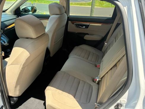 Used 2019 Honda CR-V EX image 19