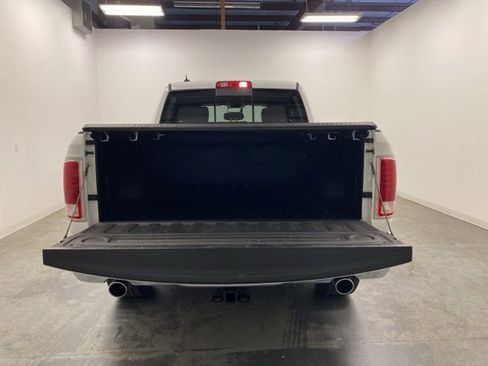 Used 2018 RAM 1500 Laramie image 27