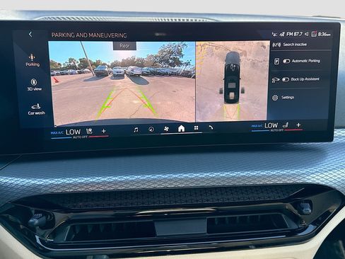 New 2026 BMW 330i Sedan w/ Premium Package RWD image 34
