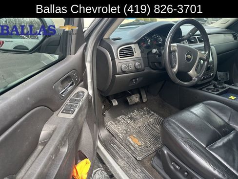 Used 2010 Chevrolet Avalanche LT w/ Luxury Package image 5