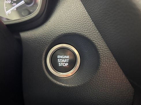 Certified 2023 Toyota Corolla Cross LE FWD image 25