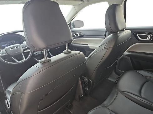 Used 2022 Jeep Compass Limited AWD/4WD image 26