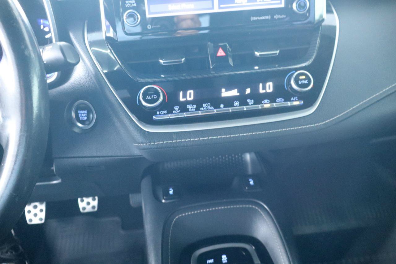 Used 2020 Toyota Corolla XSE FWD image 22