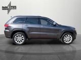 Used 2017 Jeep Grand Cherokee Limited image 2