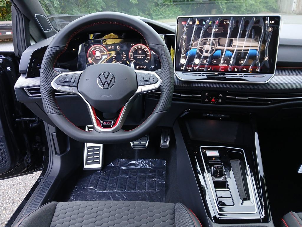 New 2026 Volkswagen GTI SE FWD image 13