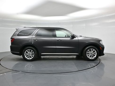 Used 2021 Dodge Durango SXT w/ 3rd Row Seating Group RWD image 26