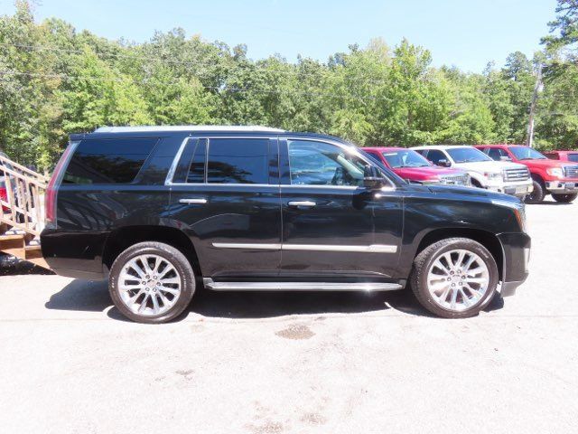 Used 2019 Cadillac Escalade Luxury AWD/4WD image 6
