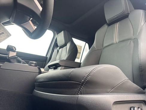 New 2026 Toyota 4Runner Limited image 10