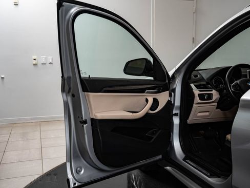 Used 2021 BMW X1 sDrive28i w/ Premium Package FWD image 27