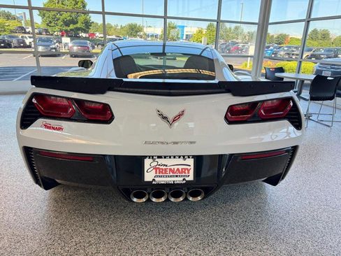 Used 2019 Chevrolet Corvette Grand Sport RWD image 3