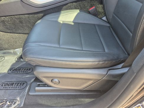 Used 2023 Mercedes-Benz GLE 450 4MATIC image 22