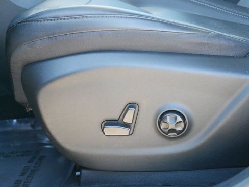 Used 2021 Jeep Cherokee Limited image 13