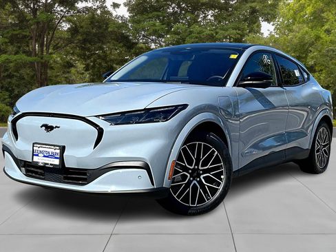 New 2025 Ford Mustang Mach-E Premium image 2