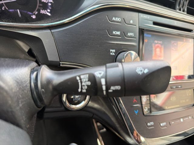 Used 2018 Toyota Avalon Limited FWD image 42