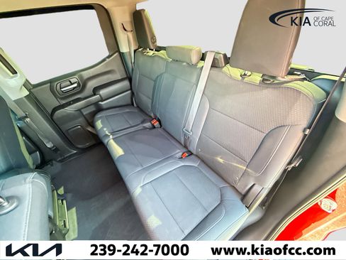 Used 2019 Chevrolet Silverado 1500 Custom w/ Custom Value Package image 19