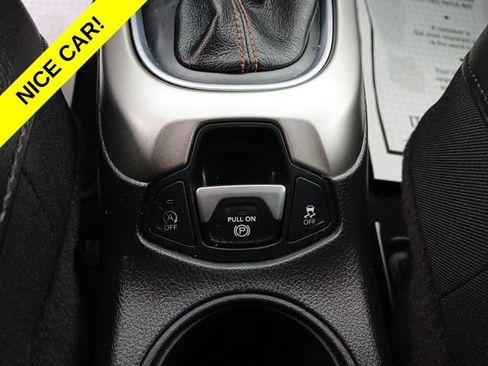 Used 2019 Jeep Compass Latitude AWD/4WD image 21