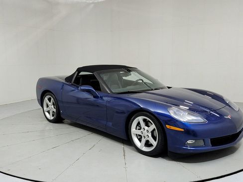 Used 2007 Chevrolet Corvette Convertible RWD image 7