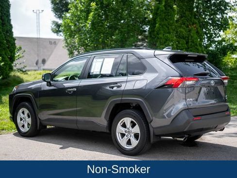 Used 2019 Toyota RAV4 XLE w/ Convenience Package AWD/4WD image 7