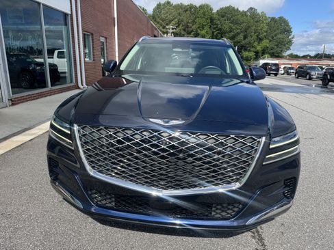 Used 2022 Genesis GV80 2.5T w/ Prestige Package 04 AWD/4WD image 3